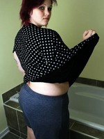 sexy bbw milla monroe playing in bath