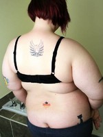 sexy bbw milla monroe playing in bath